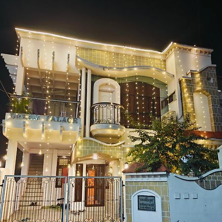 Ava Homestay Indaur Kültér fotó
