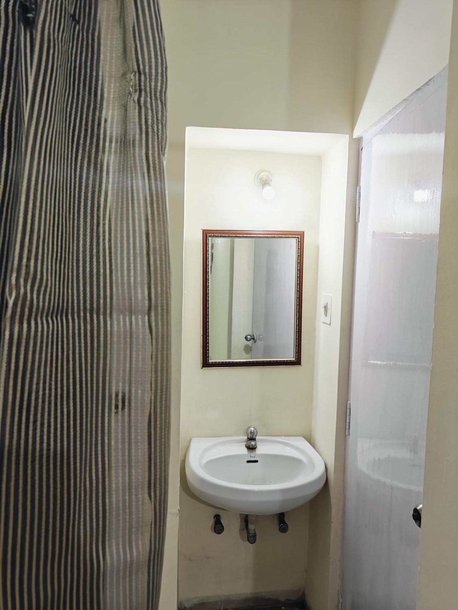 Ava Homestay Indaur Kültér fotó